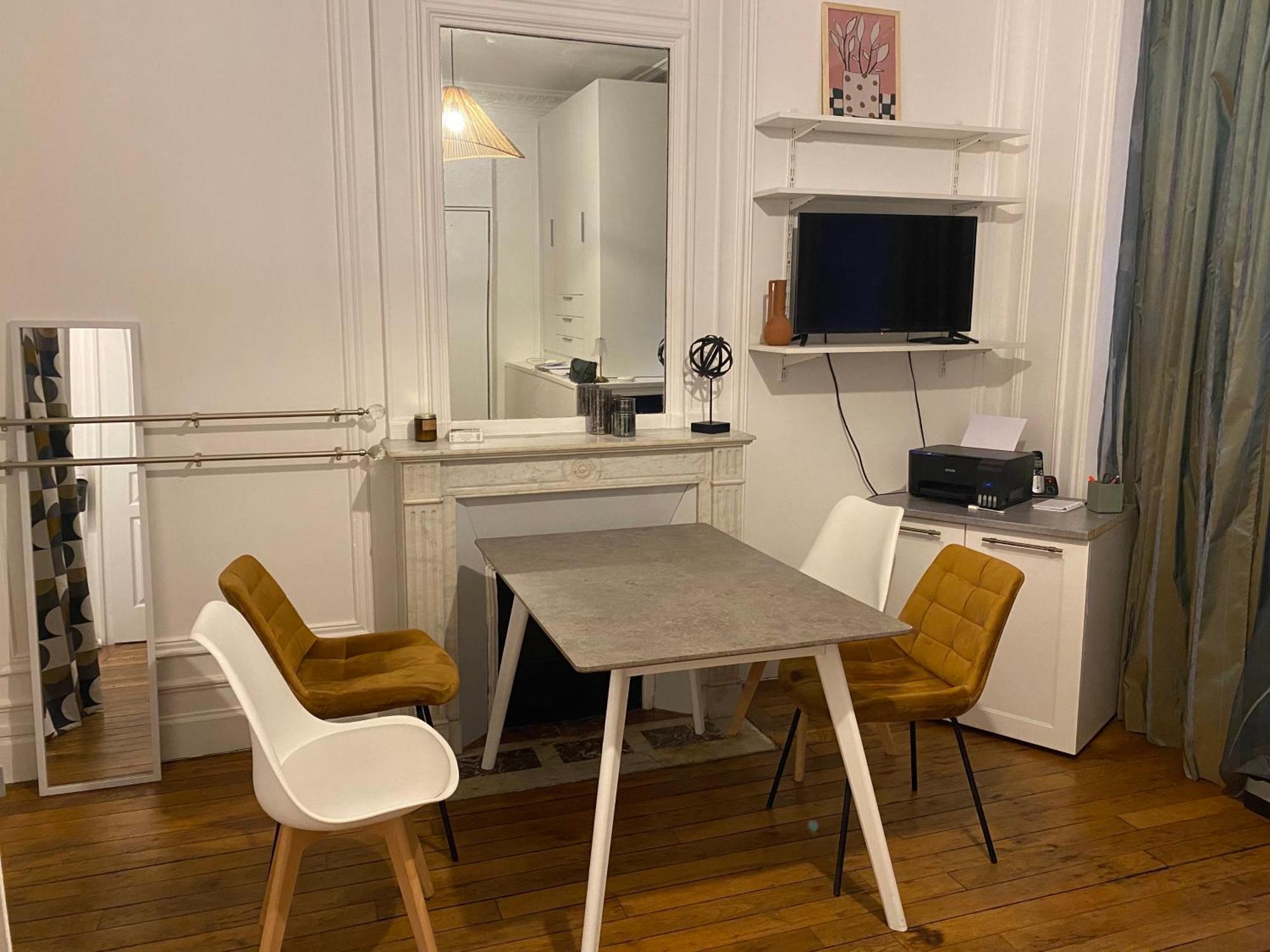 Appartement Passy Tour Eiffel Париж Екстериор снимка