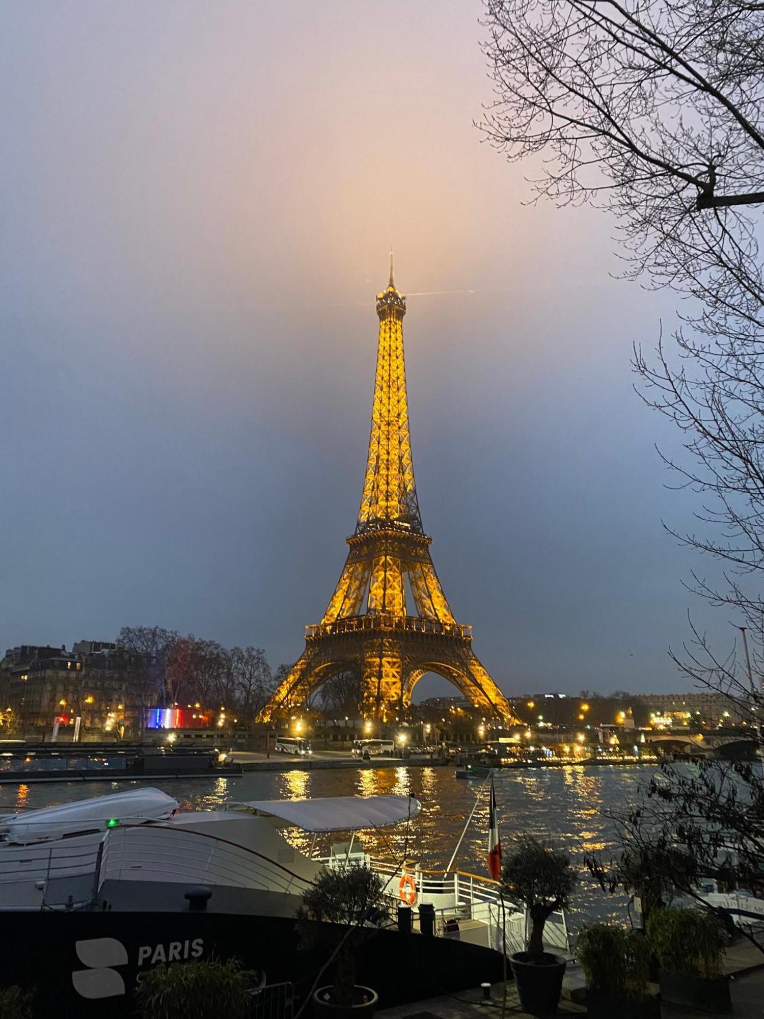 Appartement Passy Tour Eiffel Париж Екстериор снимка